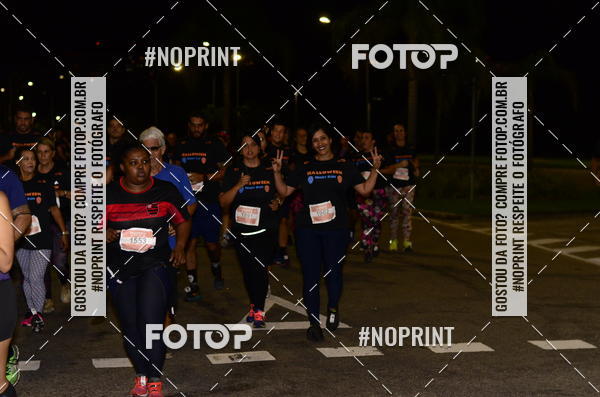 Buy your photos of the eventHalloween Run on Fotop