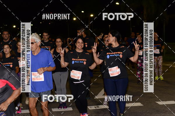 Buy your photos of the eventHalloween Run on Fotop