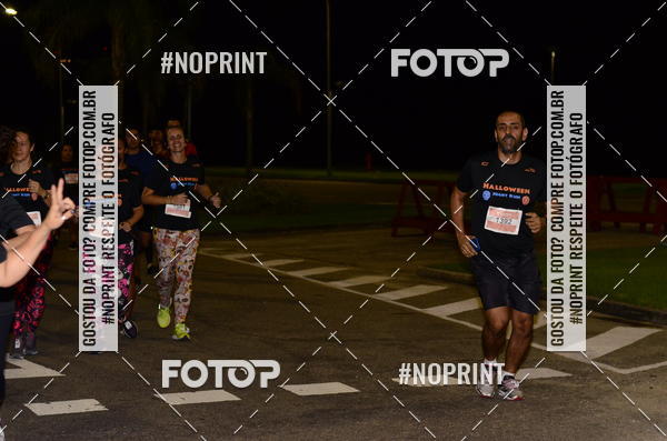 Buy your photos of the eventHalloween Run on Fotop