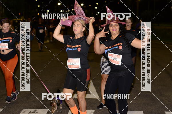 Buy your photos of the eventHalloween Run on Fotop