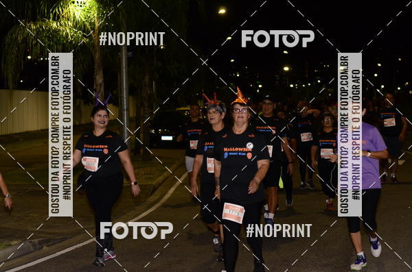 Buy your photos of the eventHalloween Run on Fotop