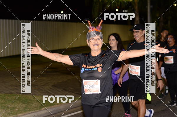 Buy your photos of the eventHalloween Run on Fotop