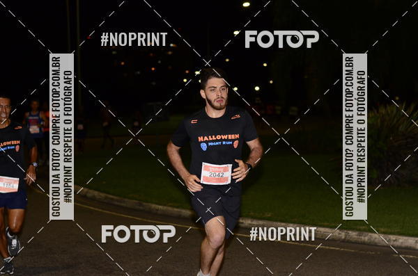 Buy your photos of the eventHalloween Run on Fotop