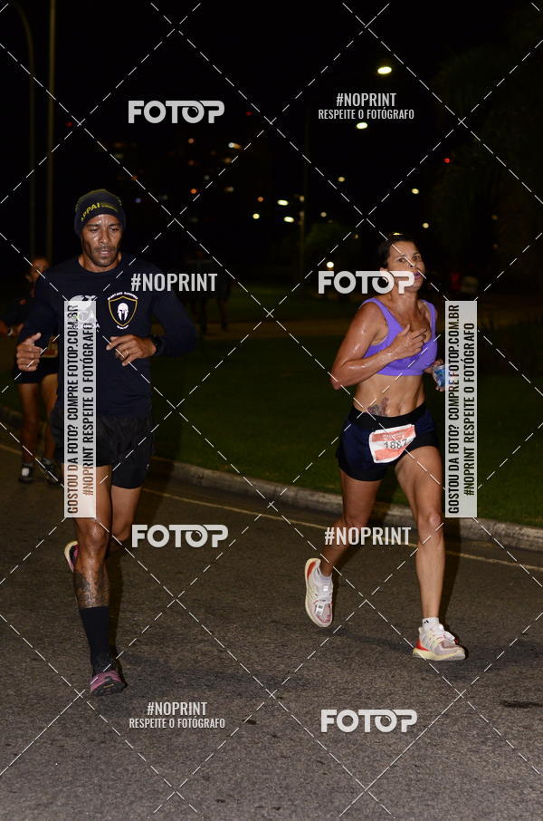 Buy your photos of the eventHalloween Run on Fotop