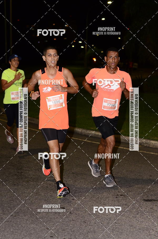 Buy your photos of the eventHalloween Run on Fotop