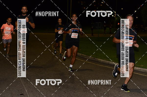 Buy your photos of the eventHalloween Run on Fotop