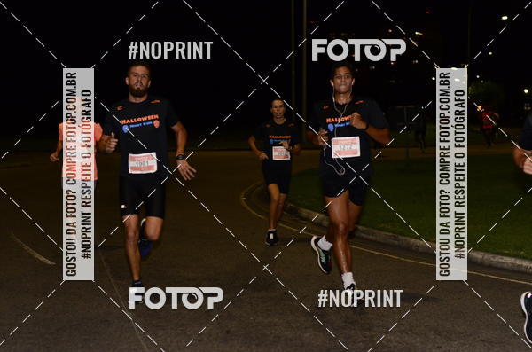Buy your photos of the eventHalloween Run on Fotop