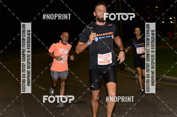 Buy your photos of the eventHalloween Run on Fotop