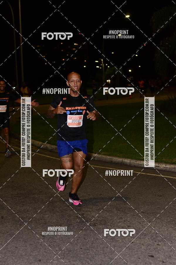 Buy your photos of the eventHalloween Run on Fotop