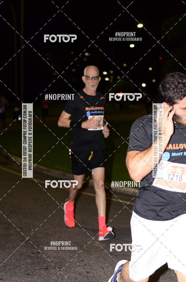 Buy your photos of the eventHalloween Run on Fotop