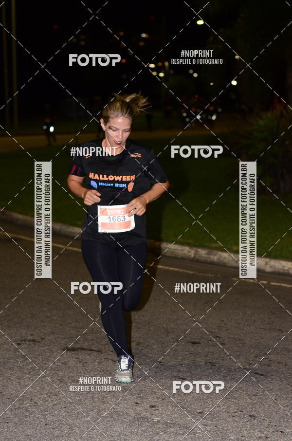 Buy your photos of the eventHalloween Run on Fotop