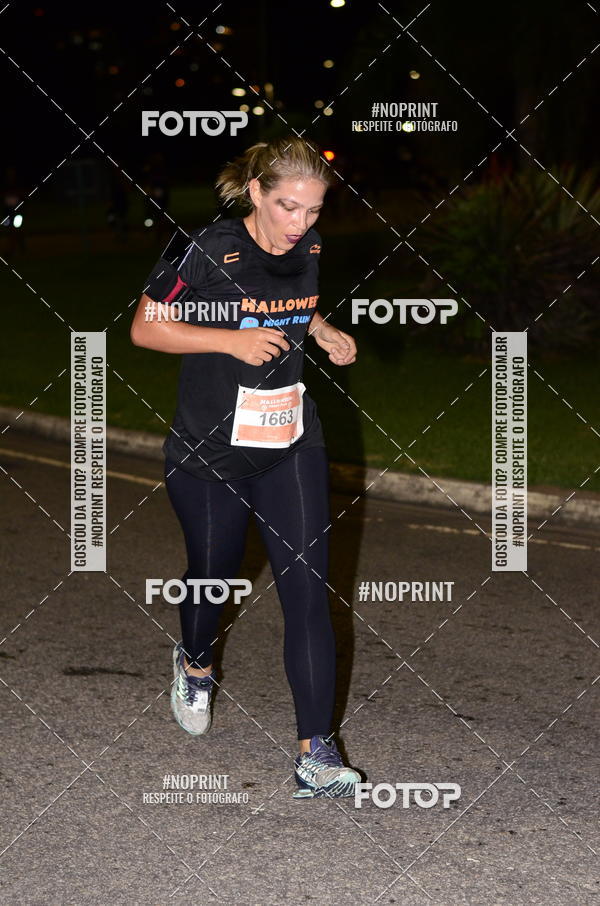 Buy your photos of the eventHalloween Run on Fotop