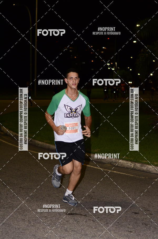 Buy your photos of the eventHalloween Run on Fotop