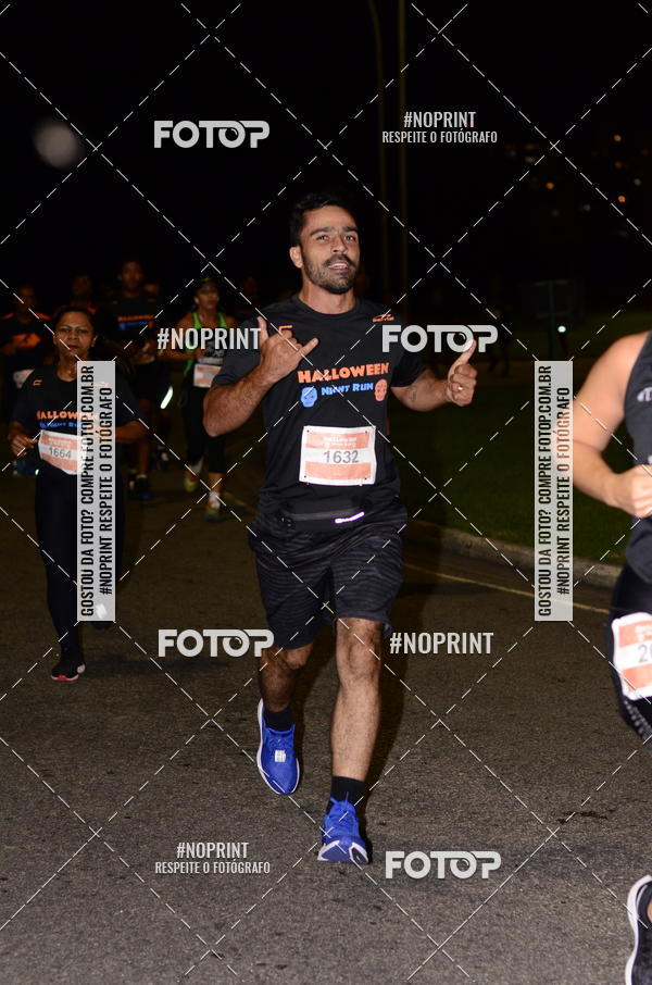 Buy your photos of the eventHalloween Run on Fotop