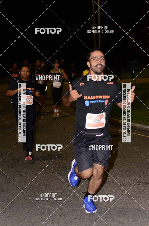 Buy your photos of the eventHalloween Run on Fotop