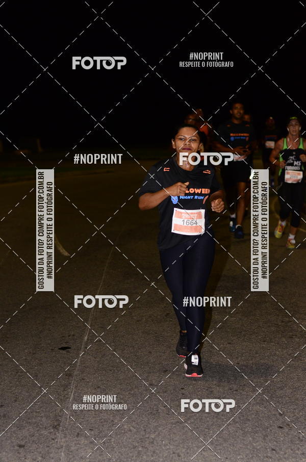 Buy your photos of the eventHalloween Run on Fotop