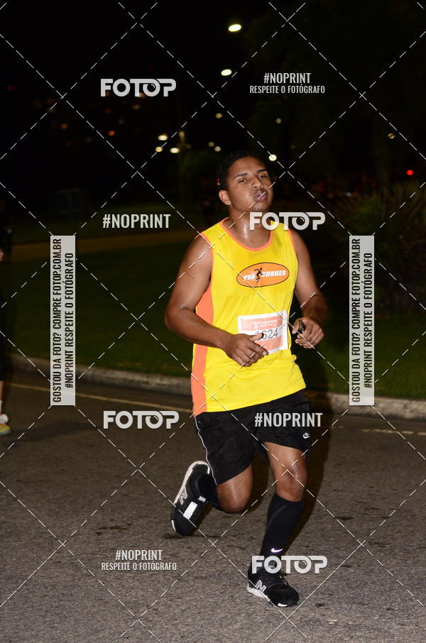 Buy your photos of the eventHalloween Run on Fotop