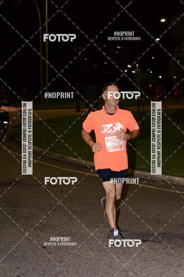 Buy your photos of the eventHalloween Run on Fotop