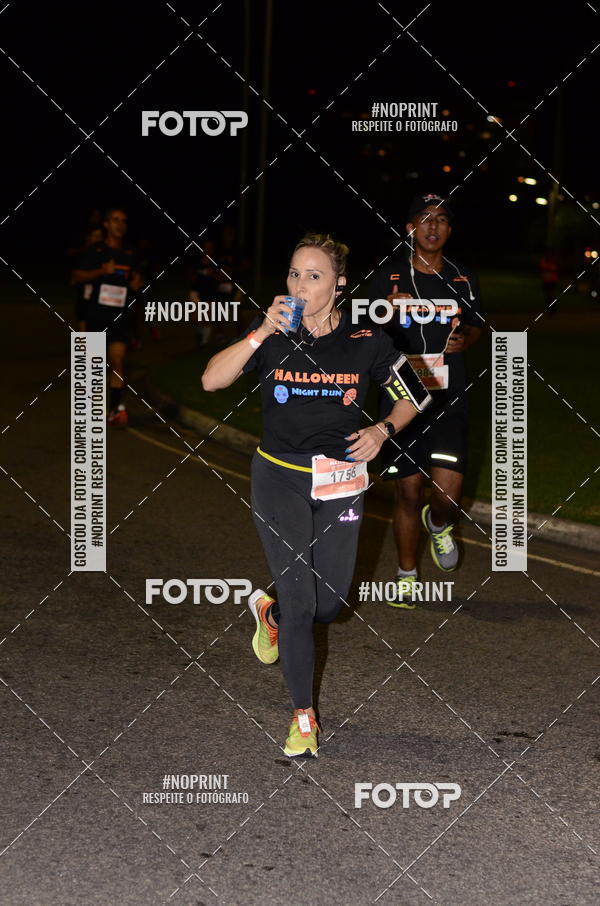 Buy your photos of the eventHalloween Run on Fotop