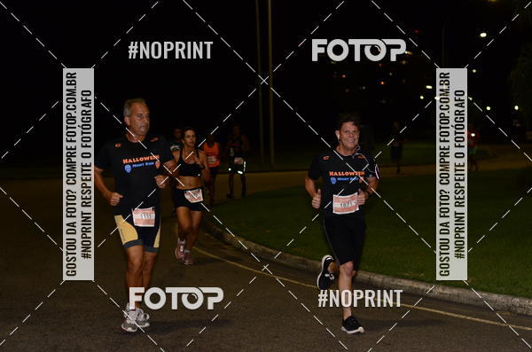 Buy your photos of the eventHalloween Run on Fotop