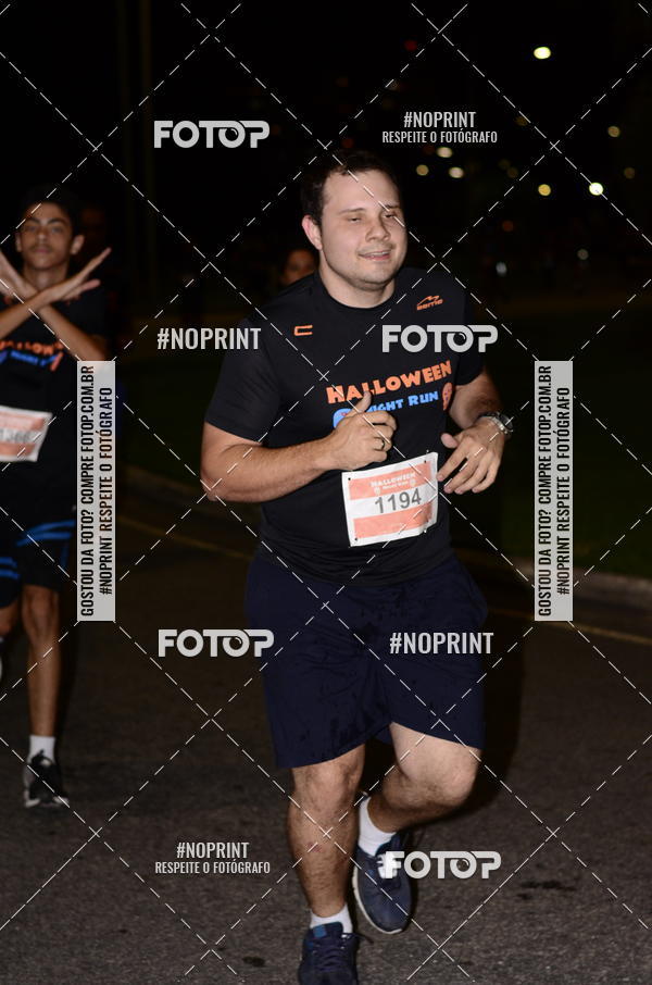 Buy your photos of the eventHalloween Run on Fotop