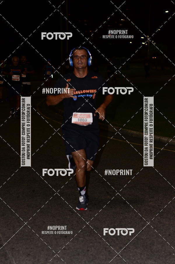 Buy your photos of the eventHalloween Run on Fotop