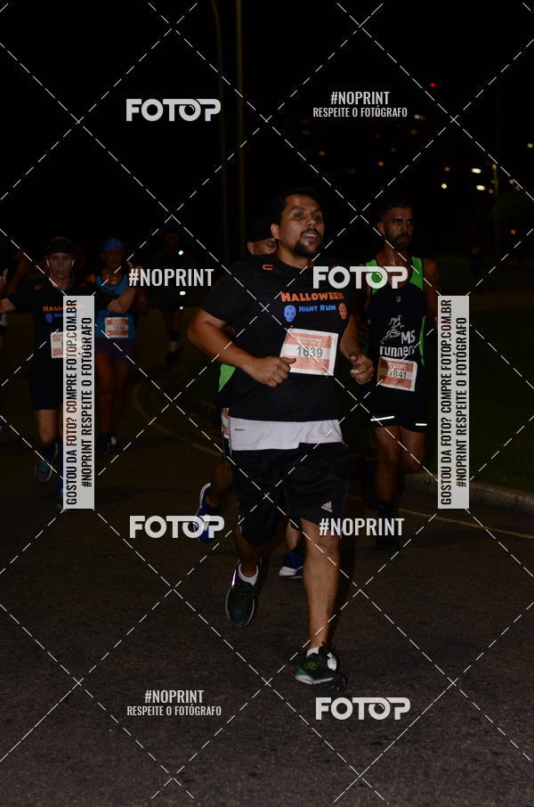 Buy your photos of the eventHalloween Run on Fotop