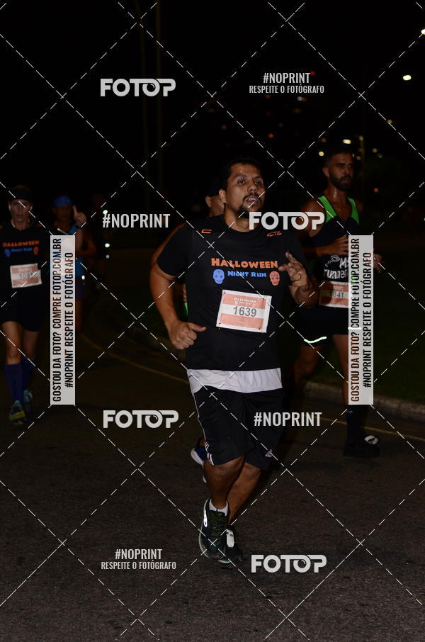 Buy your photos of the eventHalloween Run on Fotop