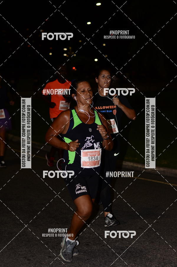 Buy your photos of the eventHalloween Run on Fotop