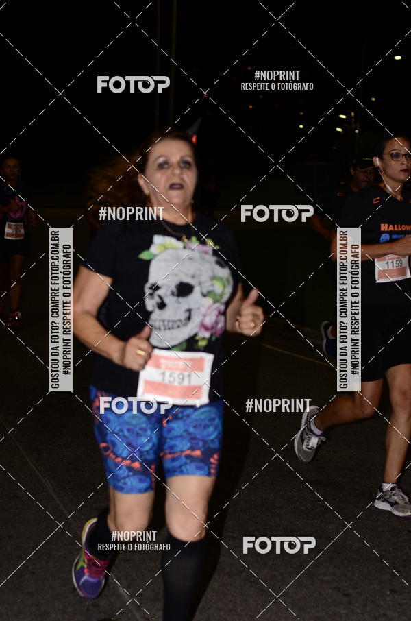 Buy your photos of the eventHalloween Run on Fotop