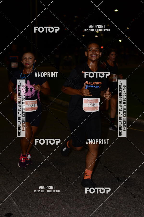 Buy your photos of the eventHalloween Run on Fotop