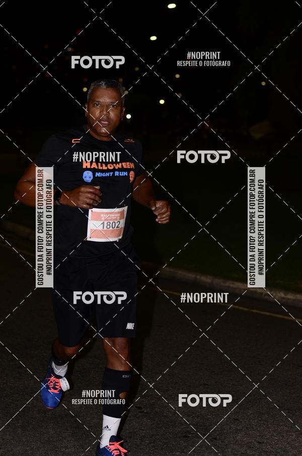 Buy your photos of the eventHalloween Run on Fotop