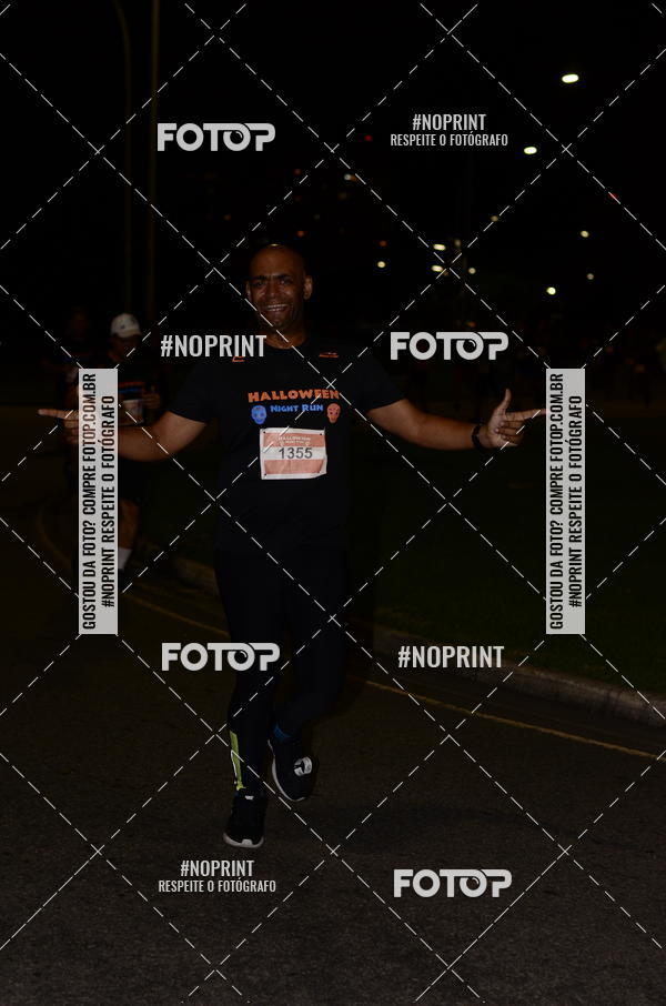 Buy your photos of the eventHalloween Run on Fotop