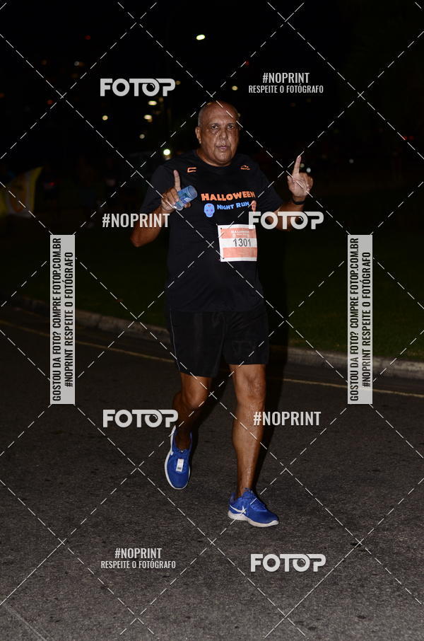 Buy your photos of the eventHalloween Run on Fotop