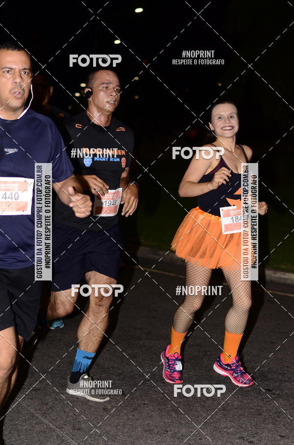 Buy your photos of the eventHalloween Run on Fotop