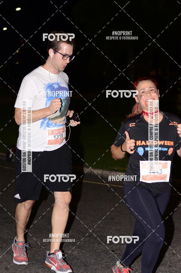 Buy your photos of the eventHalloween Run on Fotop