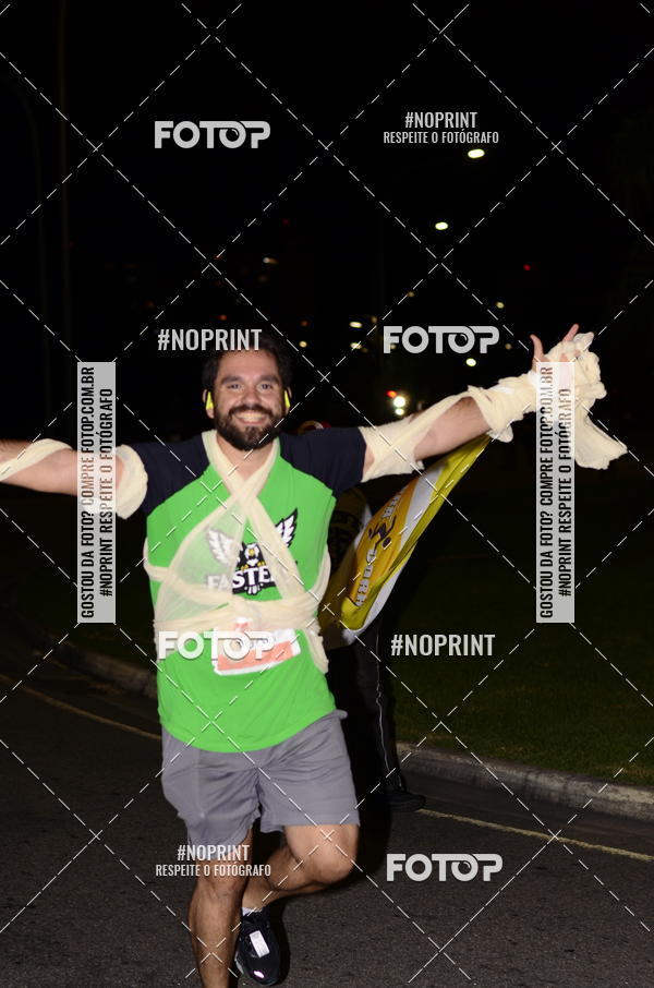 Buy your photos of the eventHalloween Run on Fotop