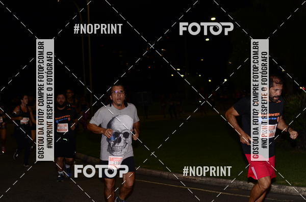 Buy your photos of the eventHalloween Run on Fotop