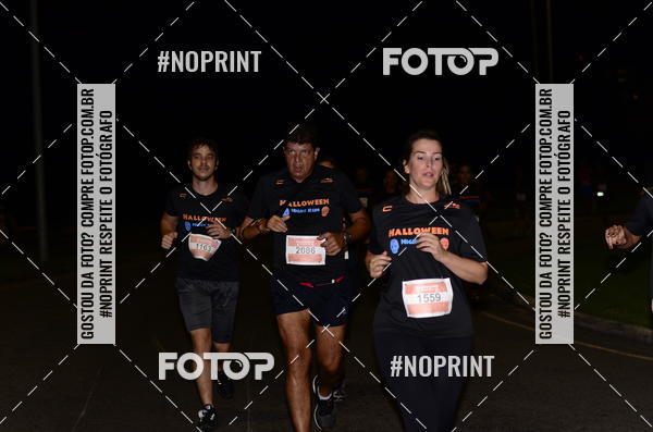 Buy your photos of the eventHalloween Run on Fotop