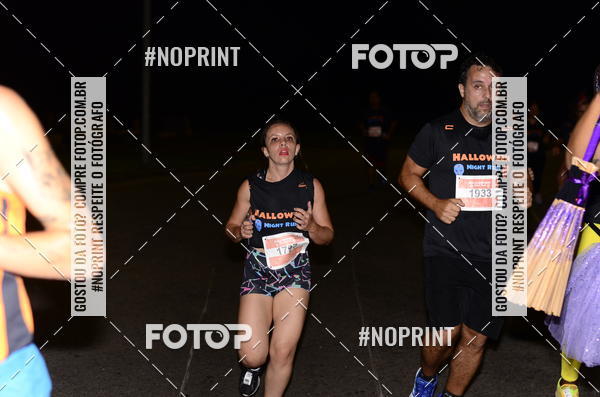 Buy your photos of the eventHalloween Run on Fotop
