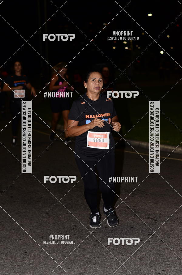 Buy your photos of the eventHalloween Run on Fotop