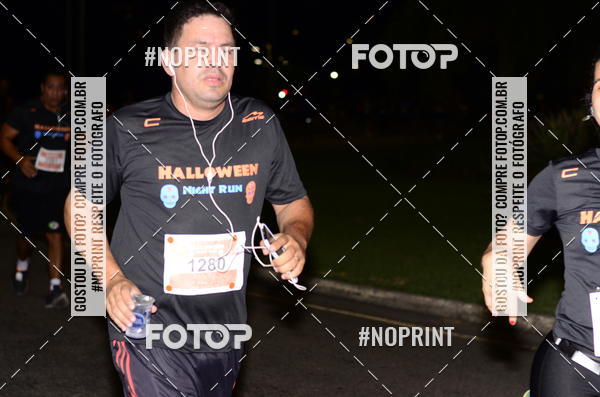 Buy your photos of the eventHalloween Run on Fotop