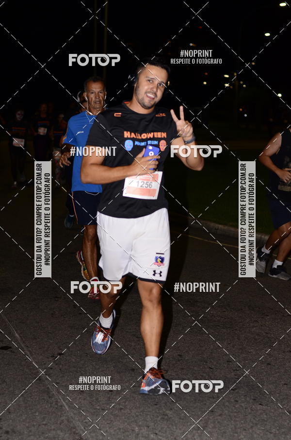 Buy your photos of the eventHalloween Run on Fotop