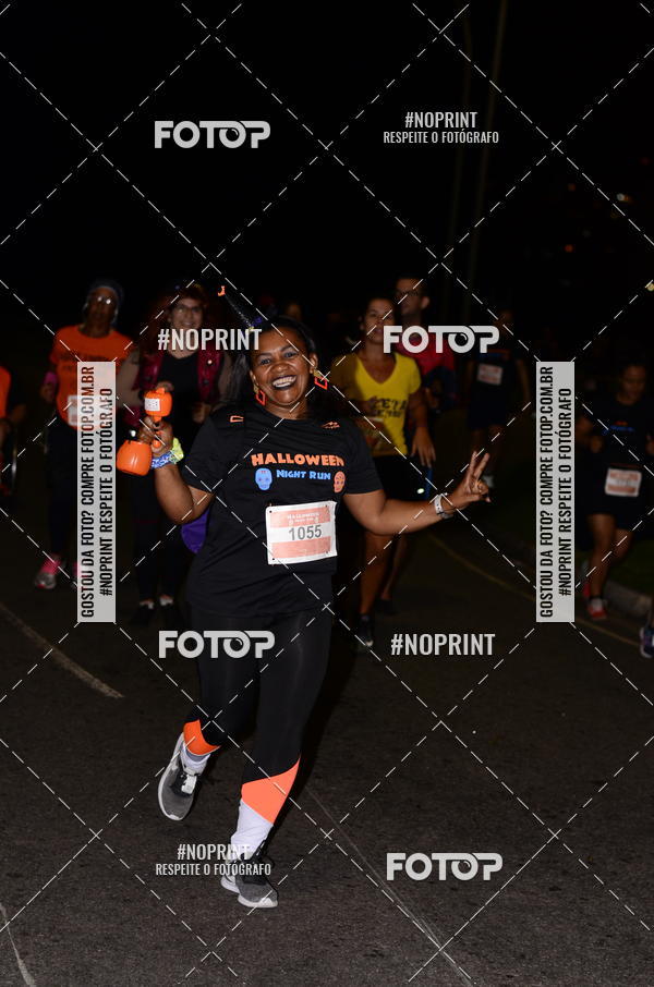 Buy your photos of the eventHalloween Run on Fotop