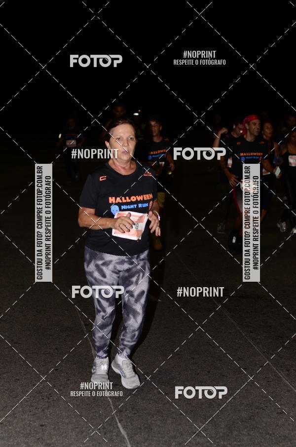 Buy your photos of the eventHalloween Run on Fotop