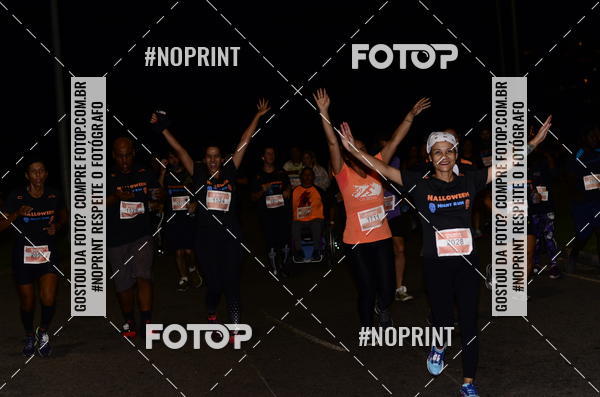 Buy your photos of the eventHalloween Run on Fotop