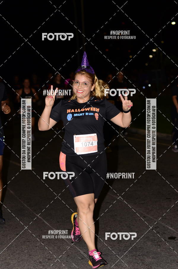 Buy your photos of the eventHalloween Run on Fotop