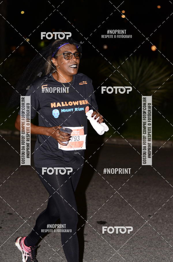 Buy your photos of the eventHalloween Run on Fotop