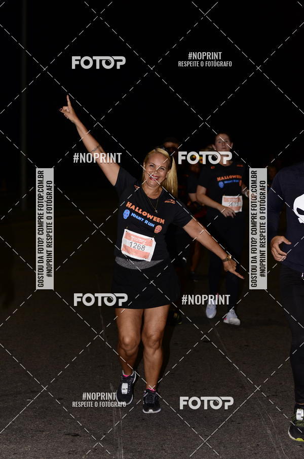 Buy your photos of the eventHalloween Run on Fotop