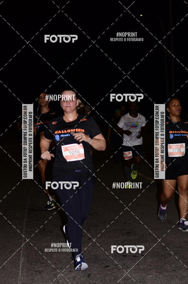 Buy your photos of the eventHalloween Run on Fotop